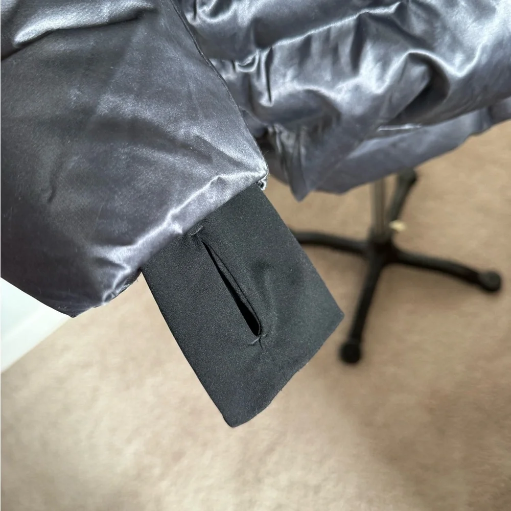 OROLAY Silver Parka - Picture 8 of 13